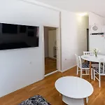 Apartman In With Wifi