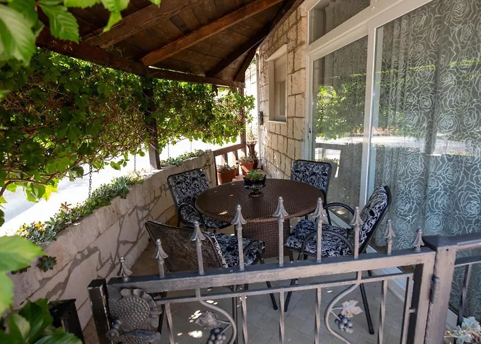 Appartement 1 Bedroom Stunning In Komarna *