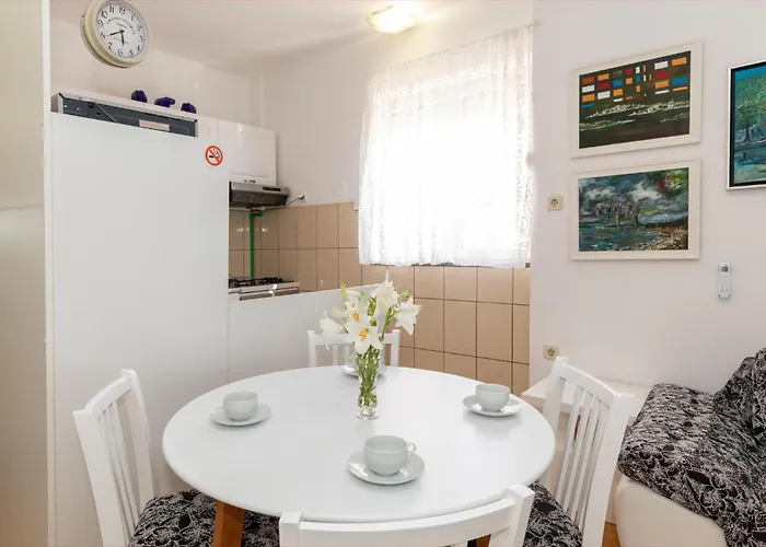 1 Bedroom Stunning In Komarna Komarna