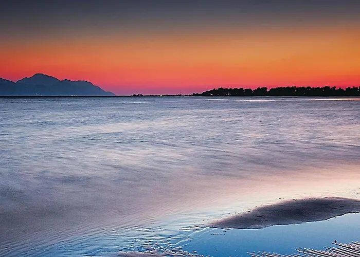 1 Bedroom Stunning In Komarna Appartement Komarna