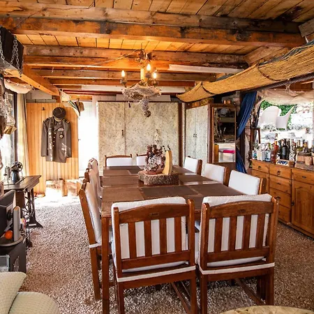 1 Bedroom Stunning In Komarna Klek