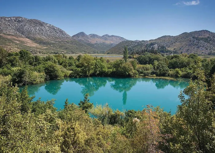 1 Bedroom Stunning In דירה *